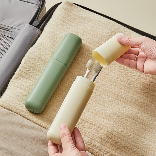 Portable Toothbrush Travel Case – 2-in-1 Toothbrush Holder and Rinse Cup for Travel & Daily Use
